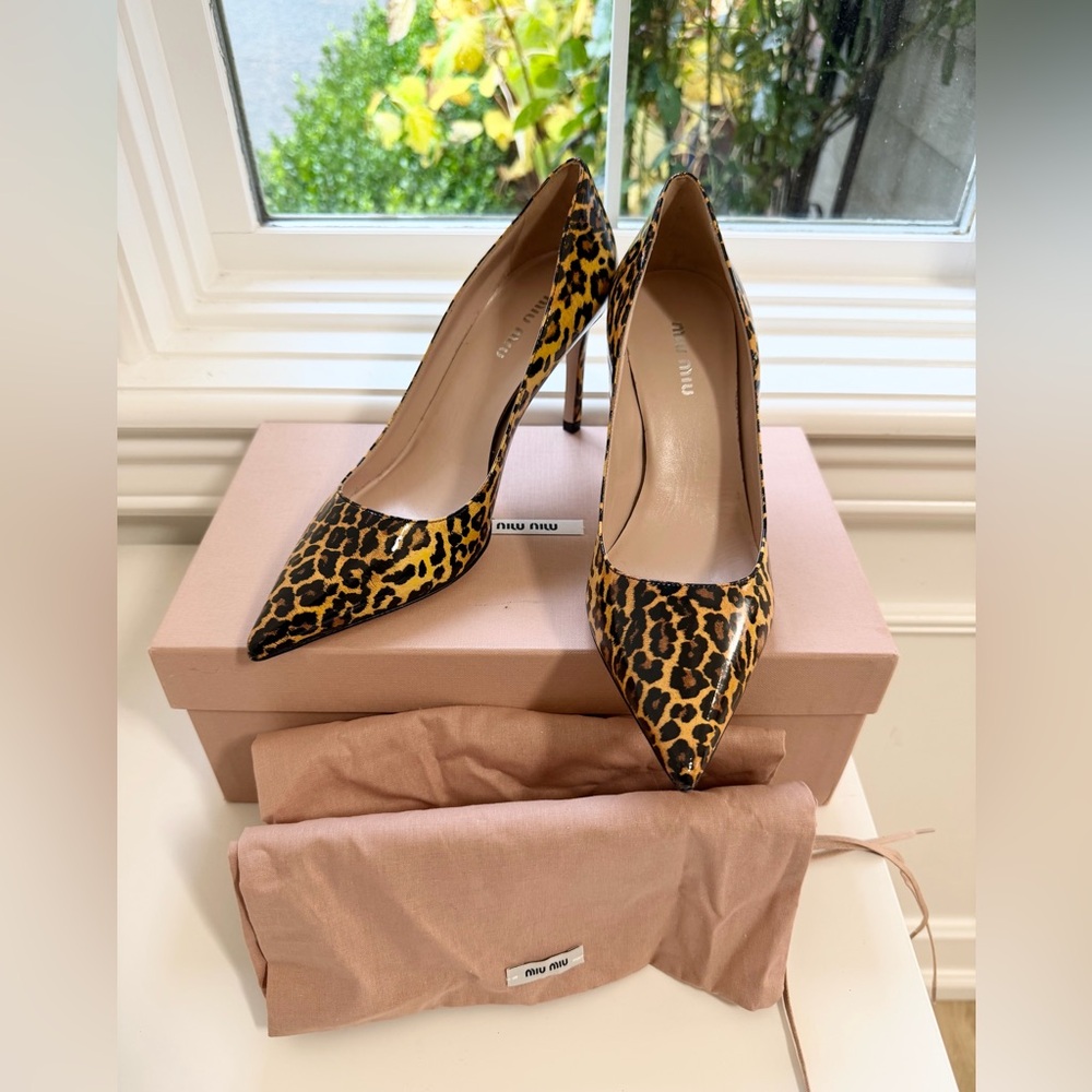 NIB Miu Miu Leopard Print Brown & Black Patent Leather Heels, Size EU 36.5/US6.5